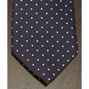 R Classics London Purple Hand Made 100% Microfiber Men’s Neck Tie Made In China
